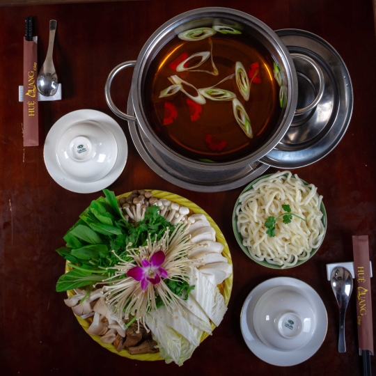 LẨU NHẬT 